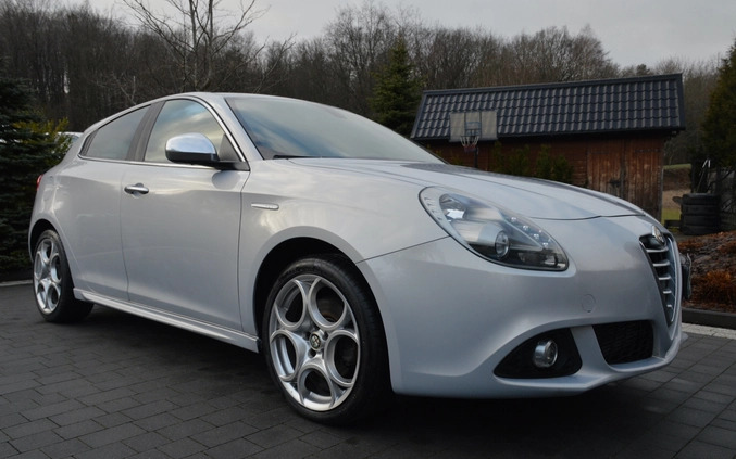 Alfa Romeo Giulietta cena 31900 przebieg: 234321, rok produkcji 2015 z Radzyń Podlaski małe 781